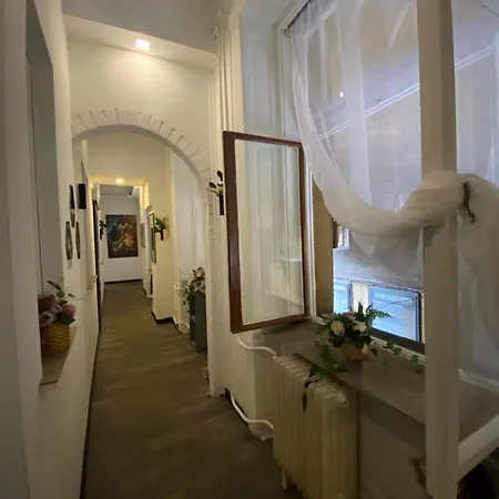 Apartment Area 51 *