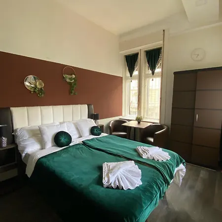 Area 51 Apartment *