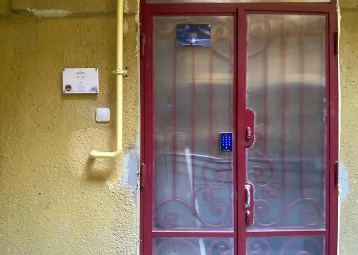 Area 51 Apartman